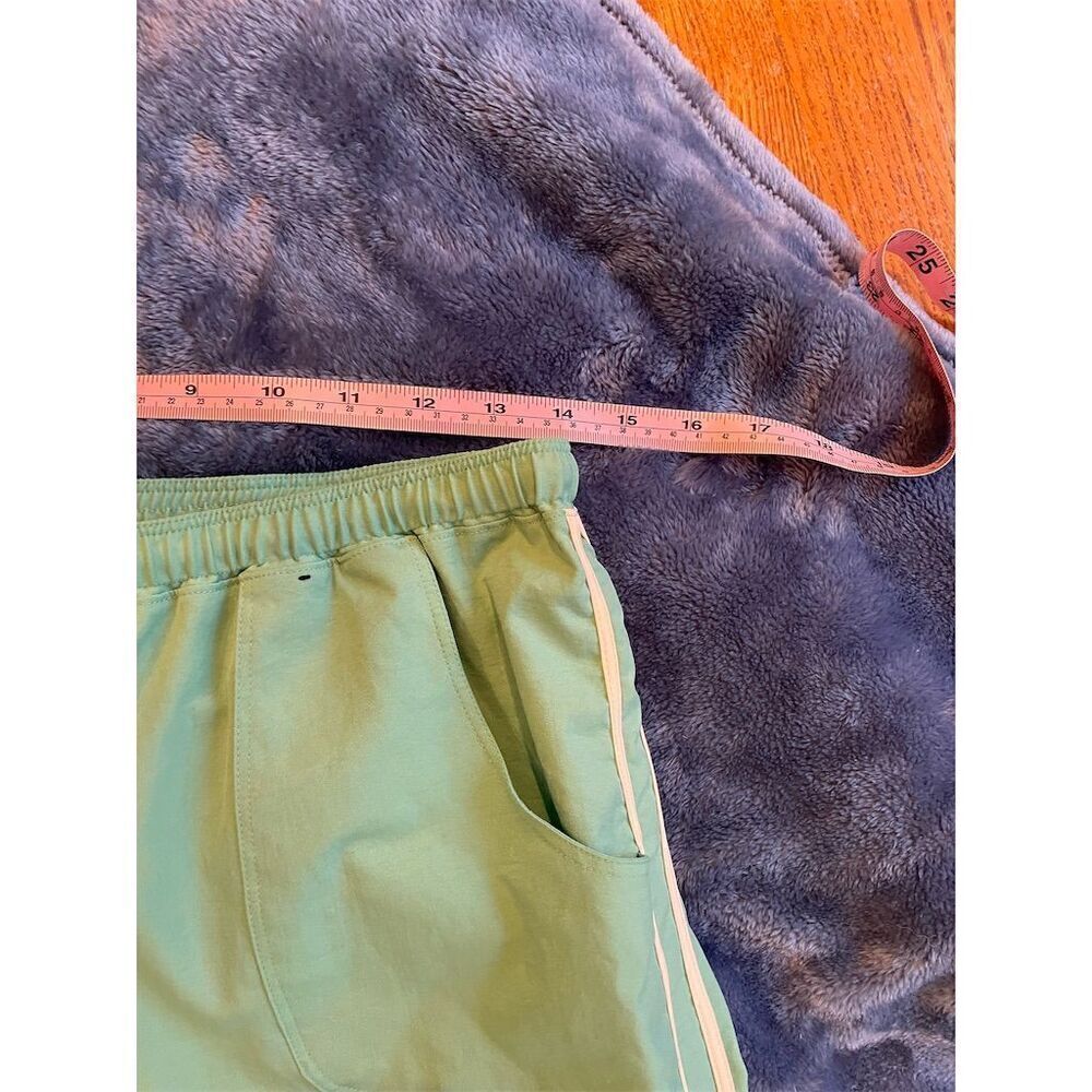 *3/$15 New York & Company Women's Cropped Pants M Light Green Casual - Picture 2 of 11
